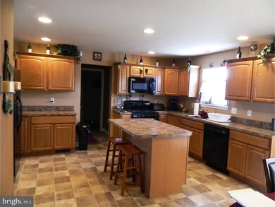 35 Dogwood Ln, Hammonton, NJ 08037 - photo 6