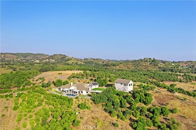 23505 Carancho Rd, Temecula, CA 92590 - photo 2