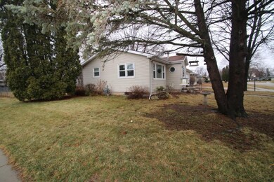 2218 S Terrace St, Janesville, WI 53546 - photo 6