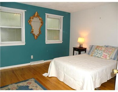 505 Elmgrove Ave, Providence, RI 02906 - photo 6