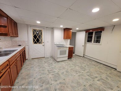 235 Mclean St, Dupont, PA 18641 - photo 3