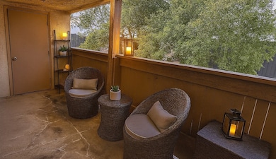 8433 Hearth Dr unit 35, Houston, TX 77054 - photo 6