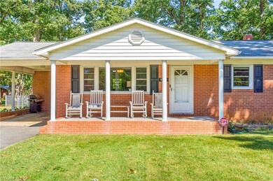 5172 Ridgeview Rd, High Point, NC 27263 - photo 2