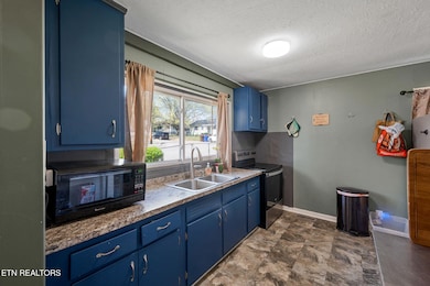 101 Townsend Rd, Oak Ridge, TN 37830 - photo 4