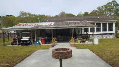 42 Cain Lane (Double Carport, Work Shed