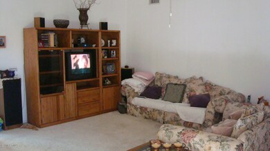 Living Rm