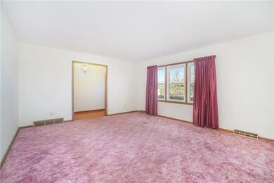 708 W Main St, Odessa, MO 64076 - photo 3