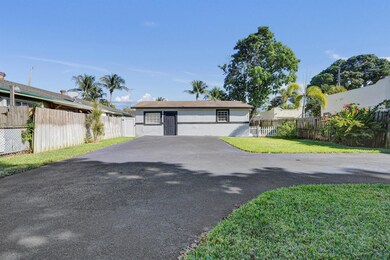 5604 Garden Ave, West Palm Beach, FL 33405 - photo 3