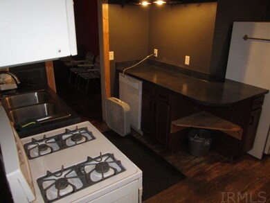 1213 W Lexington Ave, Elkhart, IN 46514 - photo 4