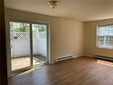 66 Continental Dr unit B, Middletown, RI 02842 - photo 5