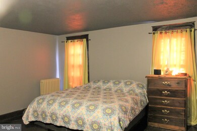 647 Arlington St, Tamaqua, PA 18252 - photo 6