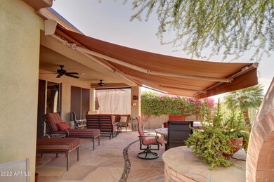 covered patio with awning