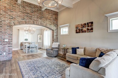 205 San Sebastian Dr, Youngsville, LA 70592 - photo 5