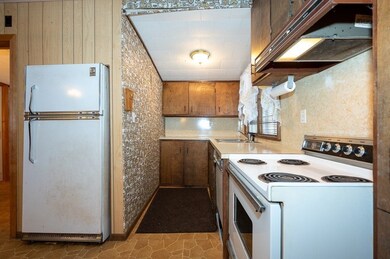 48 Stevens Park Rd, Charlton, MA 01507 - photo 5