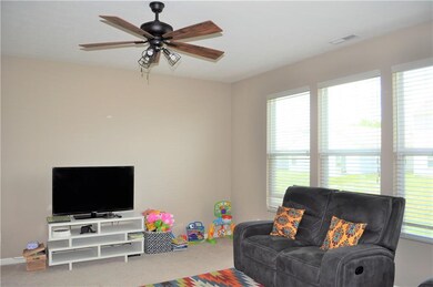 2458 Shadow Bend Dr, Columbus, IN 47201 - photo 2