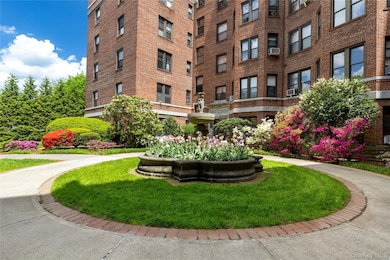 Alden House unit 6L, Larchmont, NY 10538 - photo 5