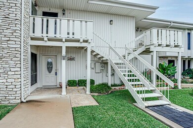 4207 Fairway Dr unit 2, Granbury, TX 76049 - photo 4