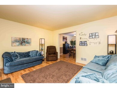 365 N 6th St, Womelsdorf, PA 19567 - photo 3