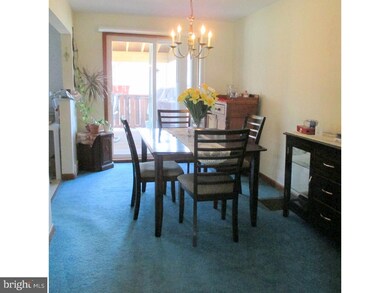 105 Stratford Rd, Glenolden, PA 19036 - photo 6