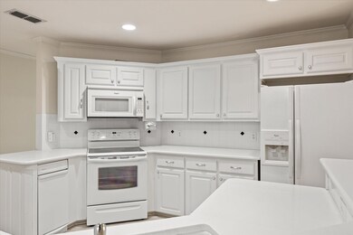 4007 Angelina Ct N, Granbury, TX 76049 - photo 5