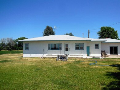 8461 W Platte Valley Rd, North Platte, NE 69101 - photo 2