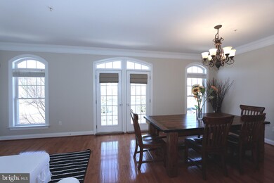 9709 Mossy Bark Ln, Laurel, MD 20723 - photo 4