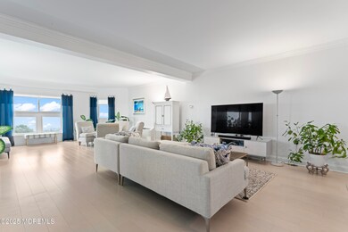 living rm