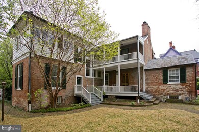 217 W Boscawen St, Winchester, VA 22601 - photo 2