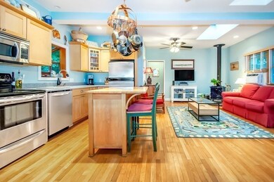 7 Cedarcrest Ave, Mattapoisett, MA 02739 - photo 6