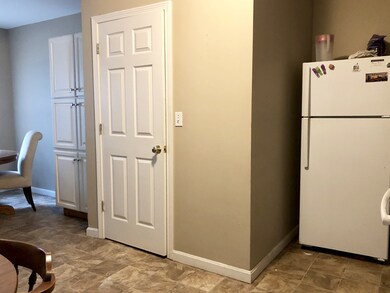 193 W Central St unit 3, Franklin, MA 02038 - photo 2