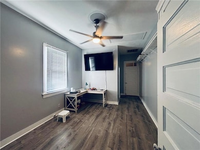 423 Chalmette St, Harvey, LA 70058 - photo 7