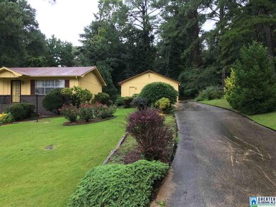 2431 Ormond Dr, Center Point, AL 35215 - photo 3