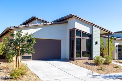 934 E Paseo Way-40