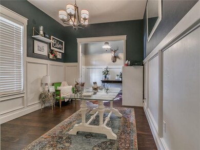 FORMAL DINING AREA/OFFICE SPACE OFF OF ENTRYWAY