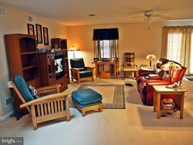 2467 Mccleary Dr, Chambersburg, PA 17201 - photo 3