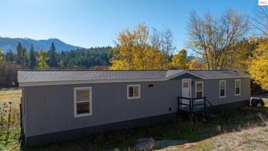 2554 Jewel Lake Rd, Sagle, ID 83860 - photo 4