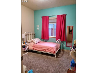 747 Burghardt Dr, Molalla, OR 97038 - photo 7