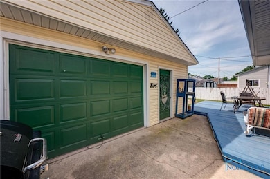 2930 118th St, Toledo, OH 43611 - photo 5