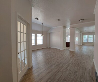 2506 Kenwood Park Ln, Spring, TX 77386 - photo 3