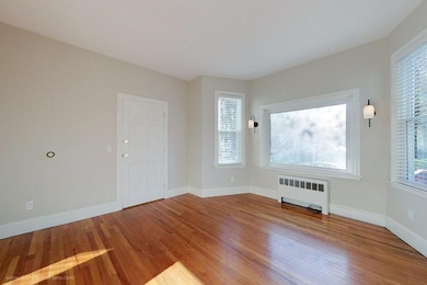 Living room 2