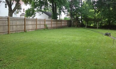 1117 W Ionia St, Lansing, MI 48915 - photo 3