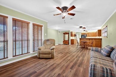 1722 Morningside Dr, Gainesville, TX 76240 - photo 6