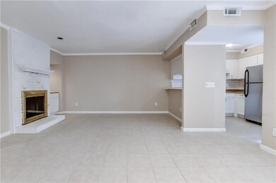 11414 Benttree Cir unit 11414, Oklahoma City, OK 73120 - photo 5