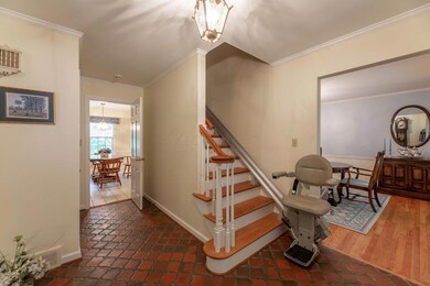 2295 Sheringham Rd-2