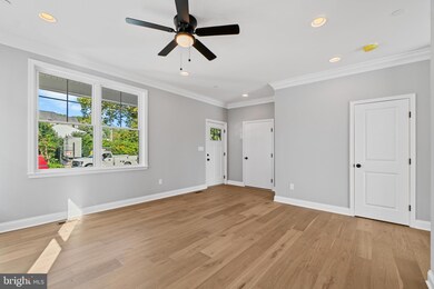 874 N Shore Dr, Glen Burnie, MD 21060 - photo 3