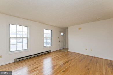 204 Nottoway Dr, Stephens City, VA 22655 - photo 5