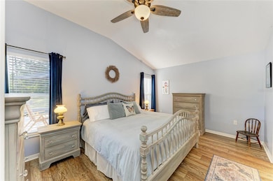 11204 Coralbean Dr, Lakewood Ranch, FL 34202 - photo 5