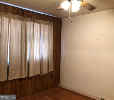 2123 Redthorn Rd, Middle River, MD 21220 - photo 6