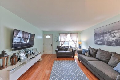 9 W Greenleaf St, Emmaus, PA 18049 - photo 6