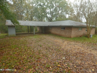 55 Old Highway 84 Loop, Roxie, MS 39661 - photo 2